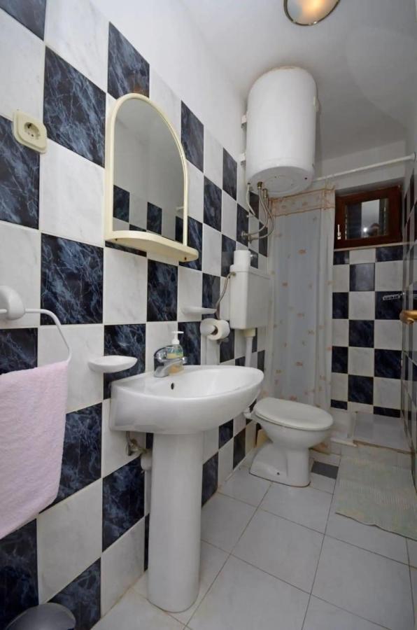 Apartments And Rooms Barbara Lastovo المظهر الخارجي الصورة