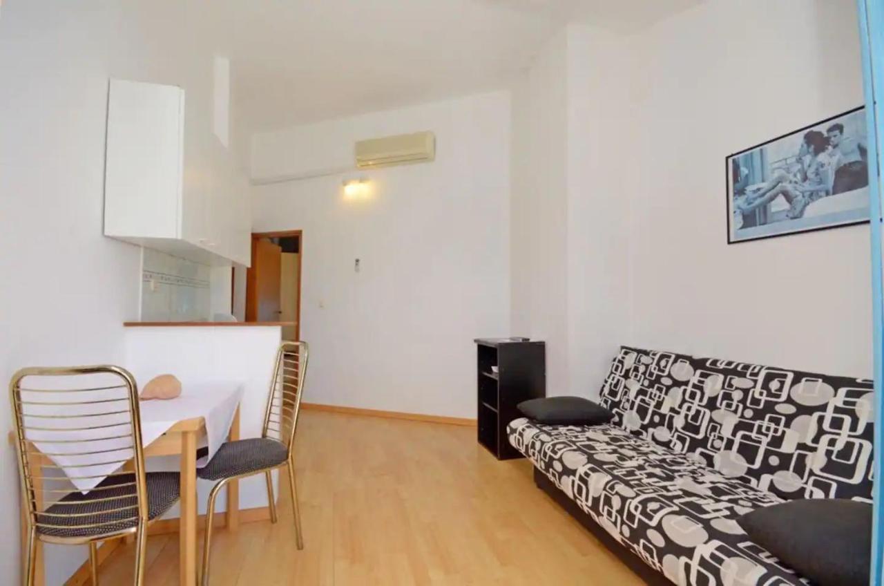 Apartments And Rooms Barbara Lastovo المظهر الخارجي الصورة