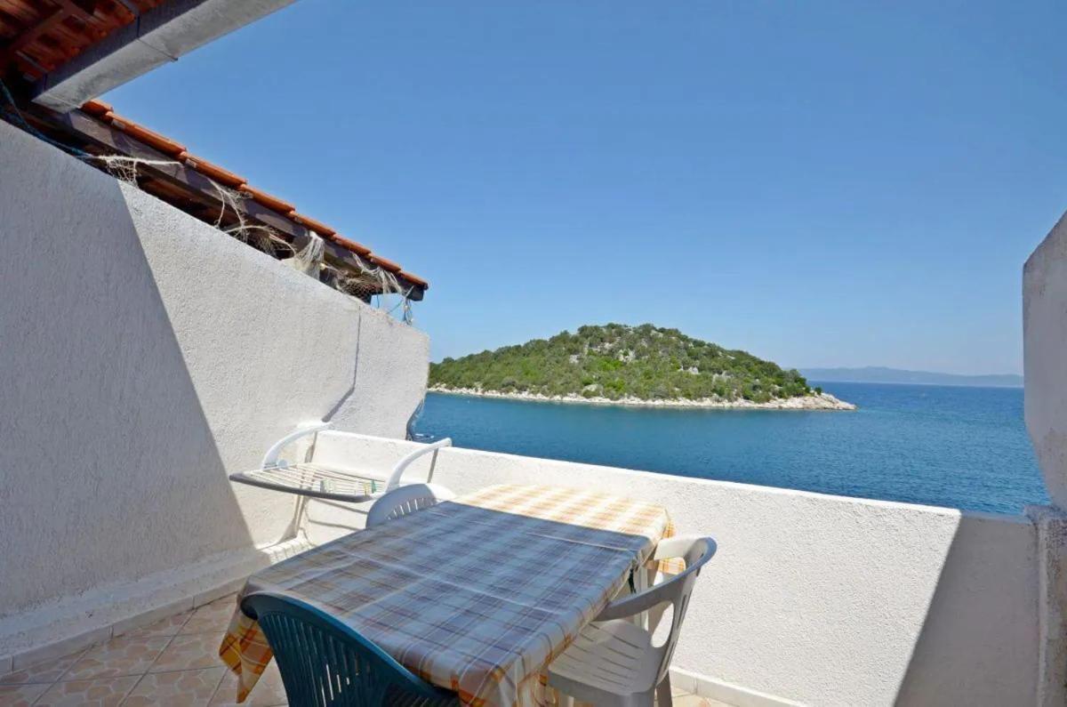 Apartments And Rooms Barbara Lastovo المظهر الخارجي الصورة