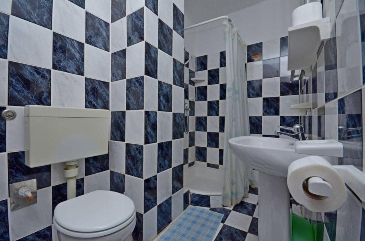 Apartments And Rooms Barbara Lastovo المظهر الخارجي الصورة